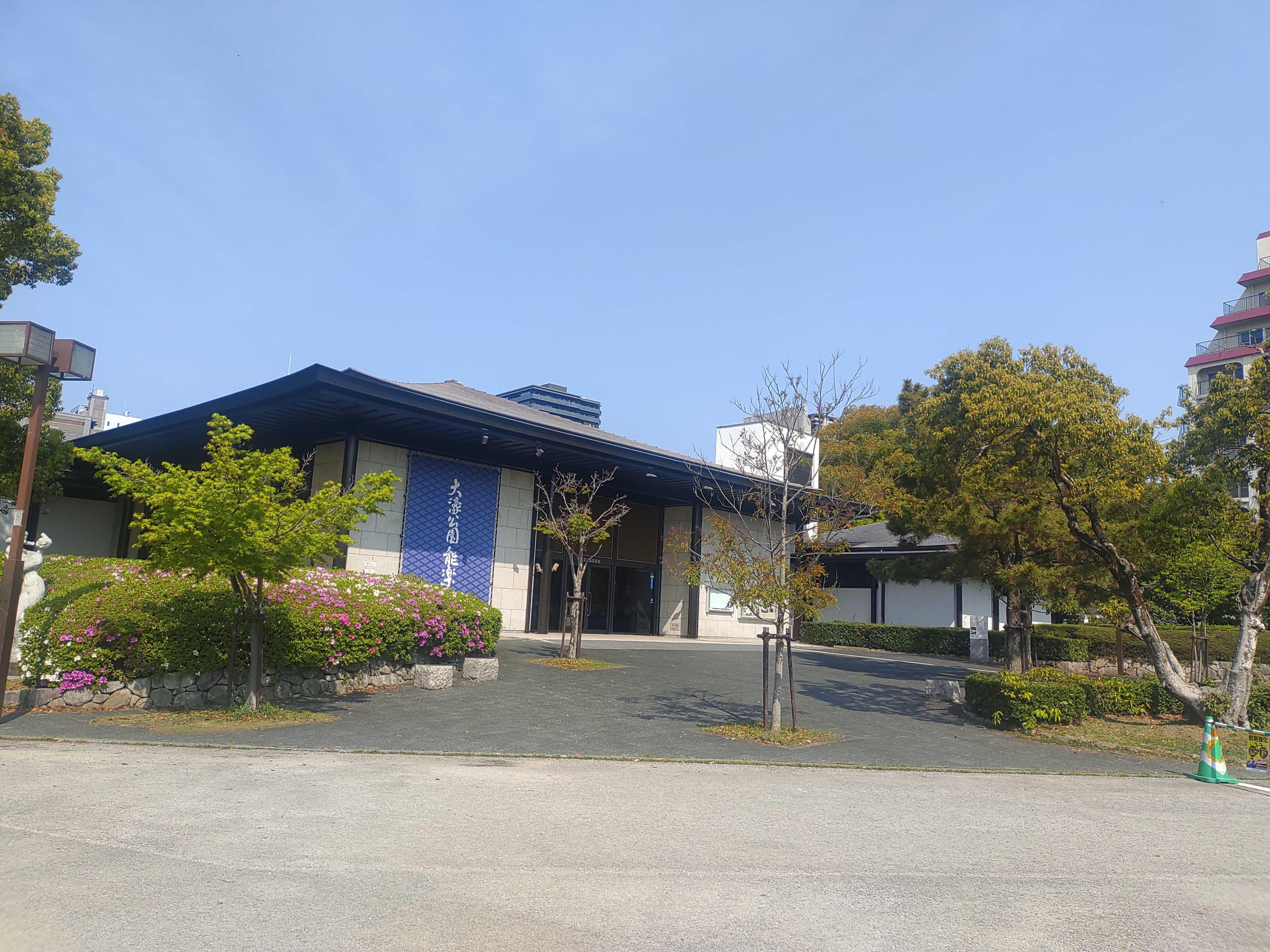 venue01.jpg
